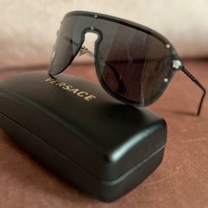 COPY - Versace Sunglasses VE2180